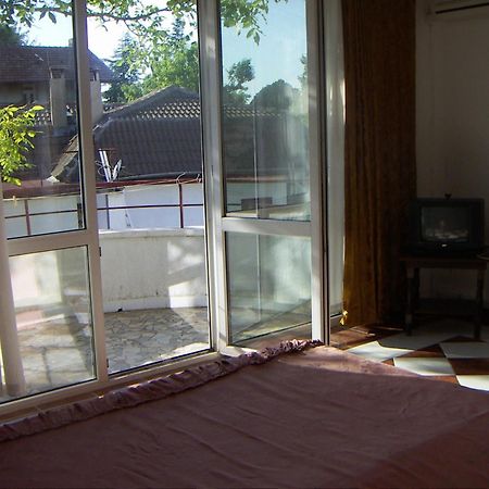Popov Guest House Balchik Chambre photo
