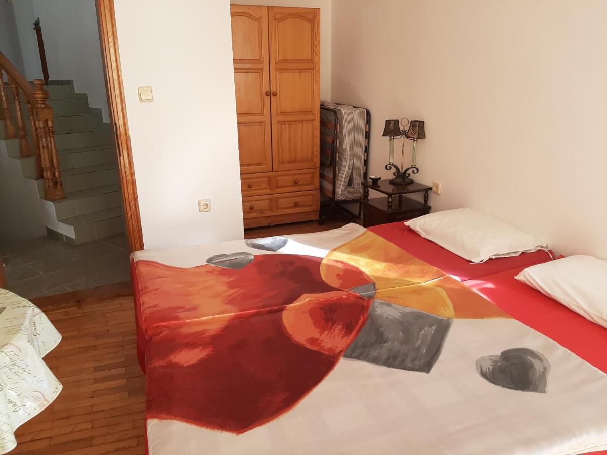 Popov Guest House Balchik Extérieur photo