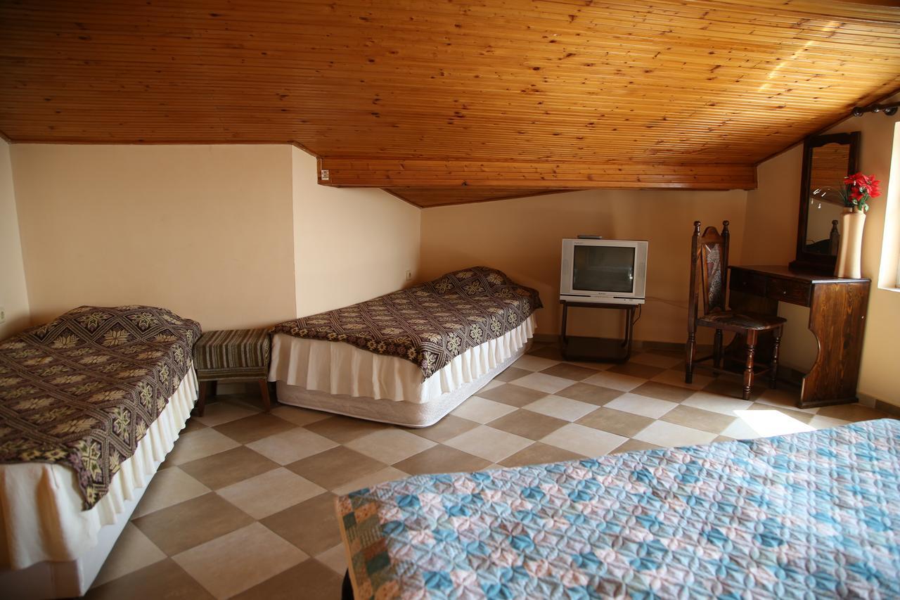Popov Guest House Balchik Extérieur photo