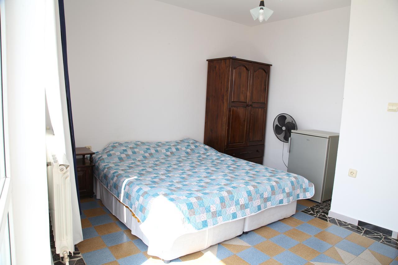 Popov Guest House Balchik Extérieur photo