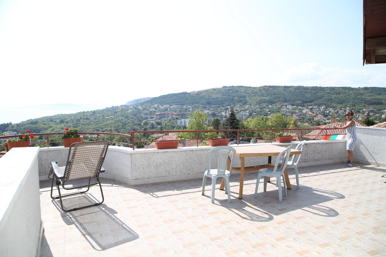 Popov Guest House Balchik Extérieur photo